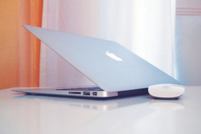 how to make my macbook read to me how to make my macbook read to me